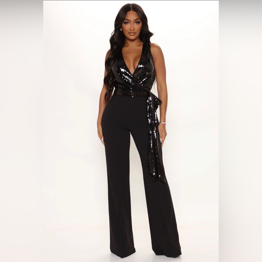 Fashion Nova black Party Goer Sequin Jumpsuit, size small.